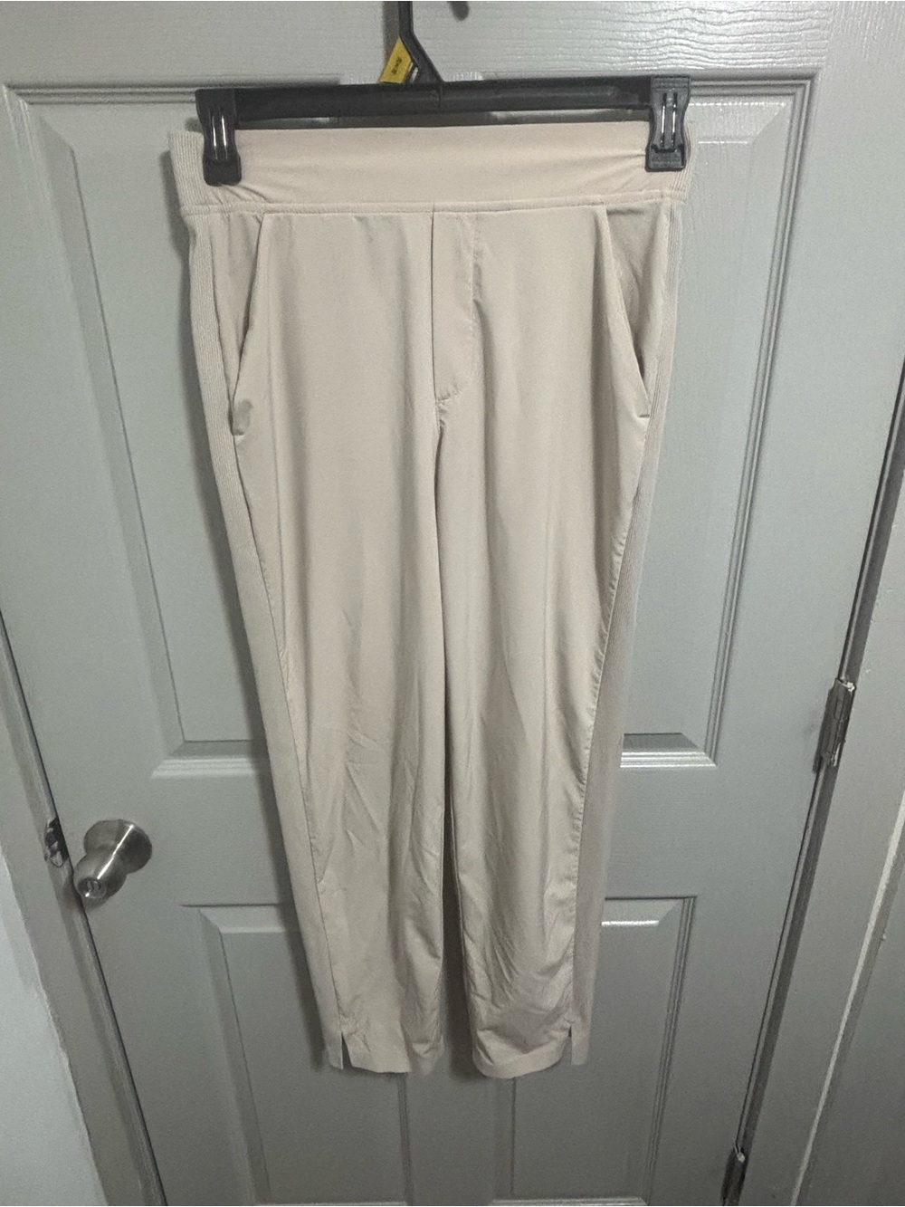 Athleta Brooklyn Mid Rise Ankle Pant Abalone Beige Work Commute Travel Comfy